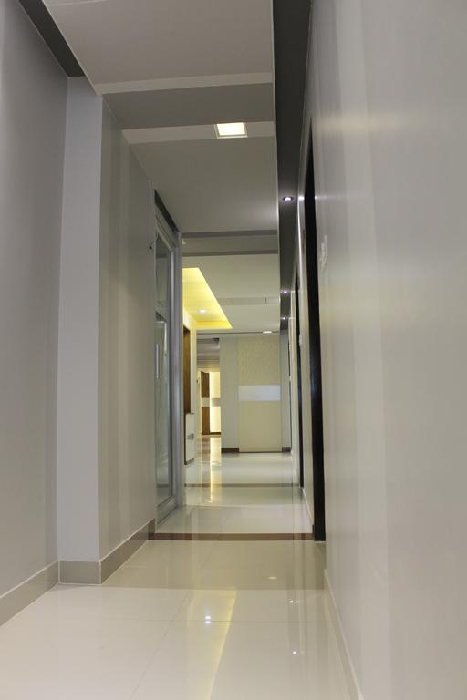 Naas Serviced Apartments Dhaka Buitenkant foto